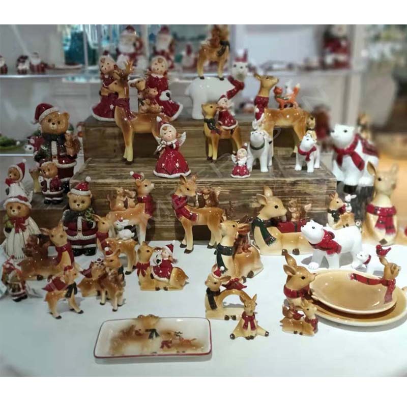 ผลงานเซรามิคของตกแต่งบ้านชิ้นคริสต์มาส