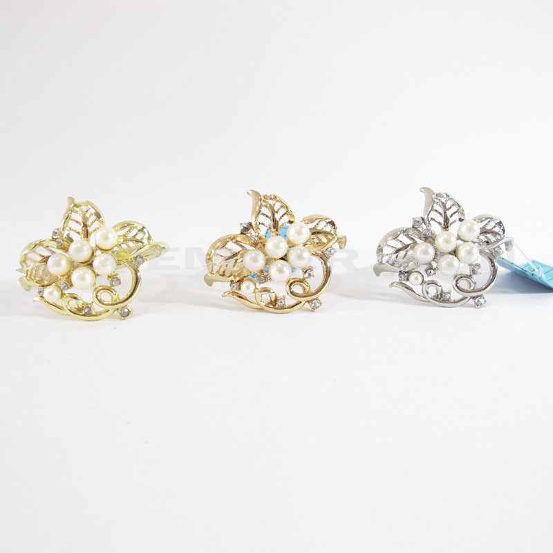 ขายแหวนผ้าเช็ดปากโลหะหรูหราและสง่างาม