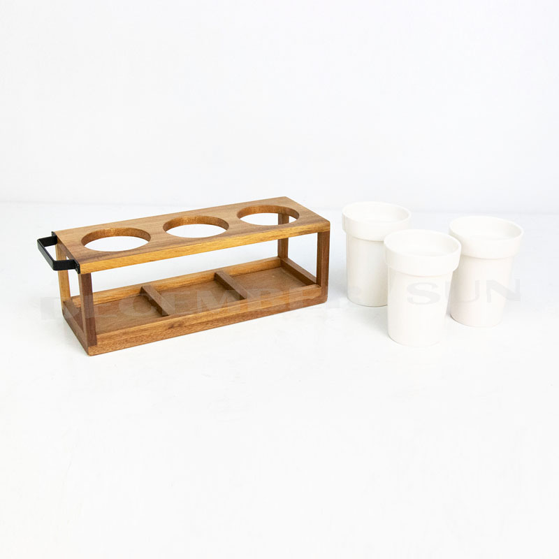 เครื่องมือและที่วางอุปกรณ์ครัวที่ใช้งานง่าย