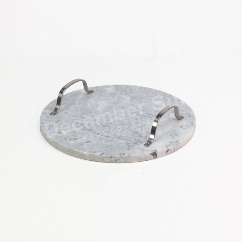 หินอ่อนขายร้อนถาดเสิร์ฟพร้อมที่จับโลหะ