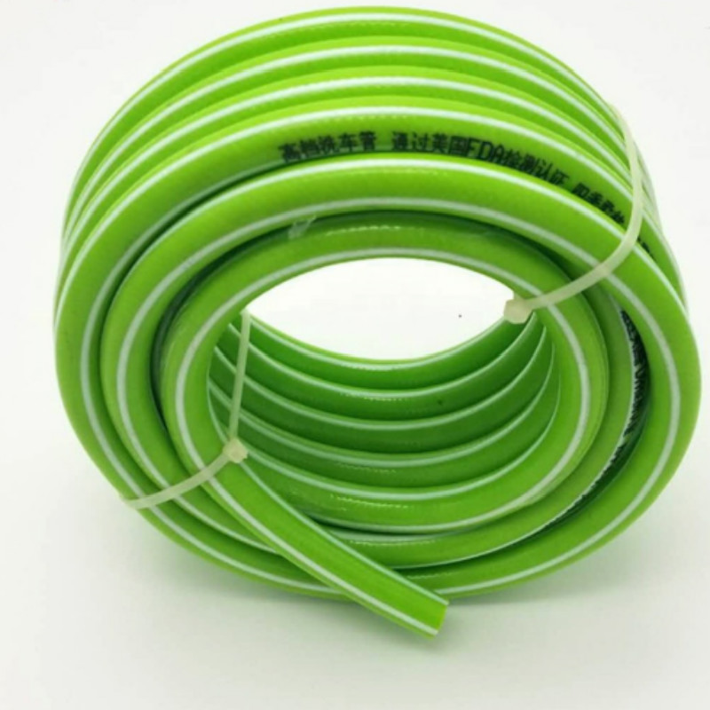 ที่มีสีสันมีความยืดหยุ่นไฟเบอร์ถักเสริมท่อพลาสติกพีวีซีสวนน้ำ