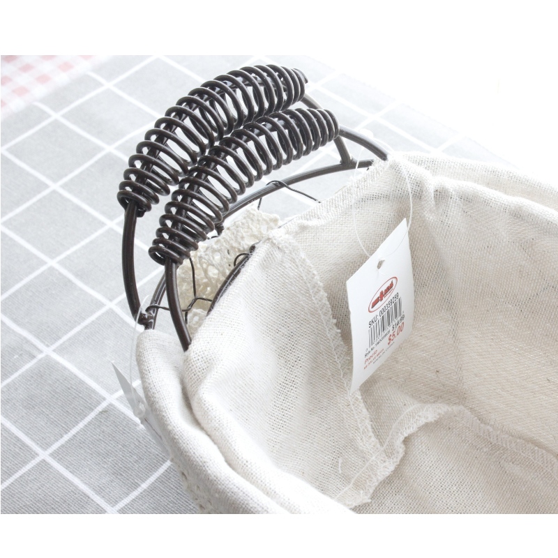 กระเช้าดอกไม้งานแต่งงาน