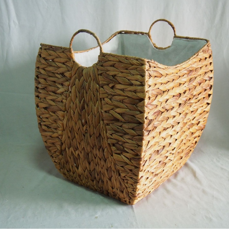 ตะกร้าเก็บผักตบชวา