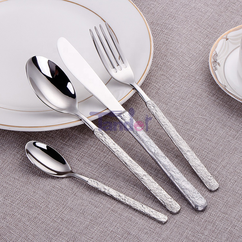 สแตนเลสสตีล Flatware เนื้อหยาบที่สง่างามจับชุดช้อนส้อมที่ไม่ซ้ำกัน