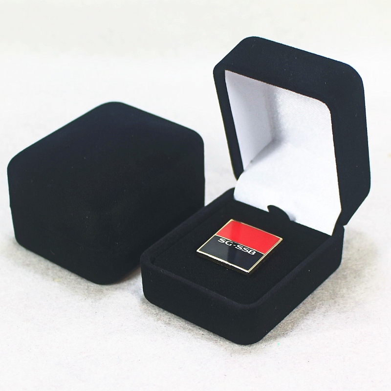 รายการ F-20 กล่องกำมะหยี่ทรงกลมสำหรับแหวน, ป้ายหรือเหรียญ, มม. 45 * 55 * 38 น้ำหนักประมาณ 32 กรัม