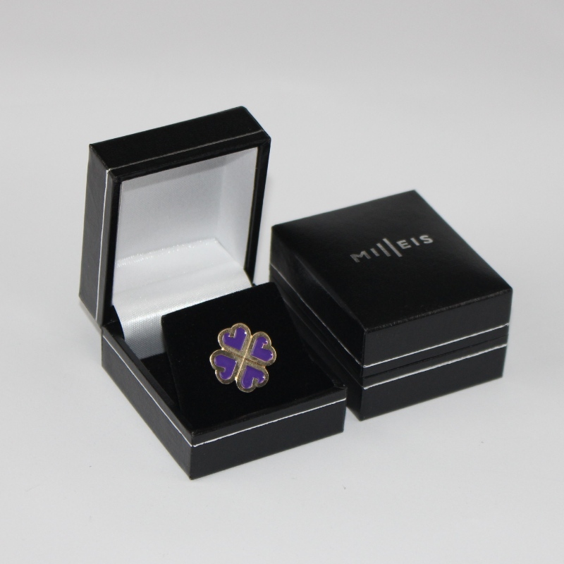 รายการ V-07S กล่องพลาสติกหนังเทียมทรงสี่เหลี่ยมขนาด 25-30 มม. เหรียญ, เหรียญ, แหวน, ฯลฯ 46 * 53 * 32 น้ำหนักประมาณ 35 กรัม