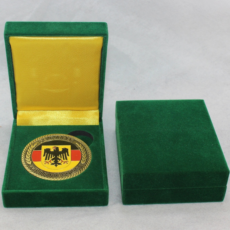 รายการ V-17 สี่เหลี่ยมกระดาษหนังเทียมกล่องกระดาษสำหรับ 45 * 53 มม. เหรียญ, ป้าย, กระดุมข้อมือ, คลิปหนีบกระเป๋า ฯลฯ mm 68 * 80 * 30 น้ำหนักป...