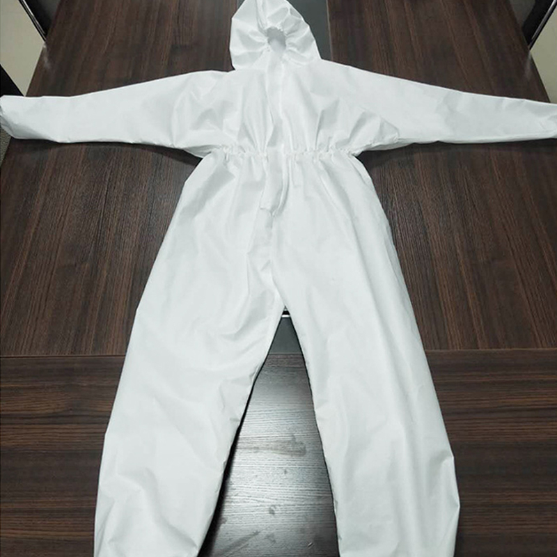 ชุดกันน้ำ