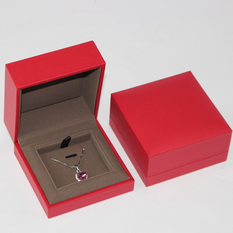 ปรับแต่งกล่องเครื่องประดับที่มีคุณภาพสูงเครื่องประดับสีแดงจี้กล่องขนาด 904290 สำหรับ