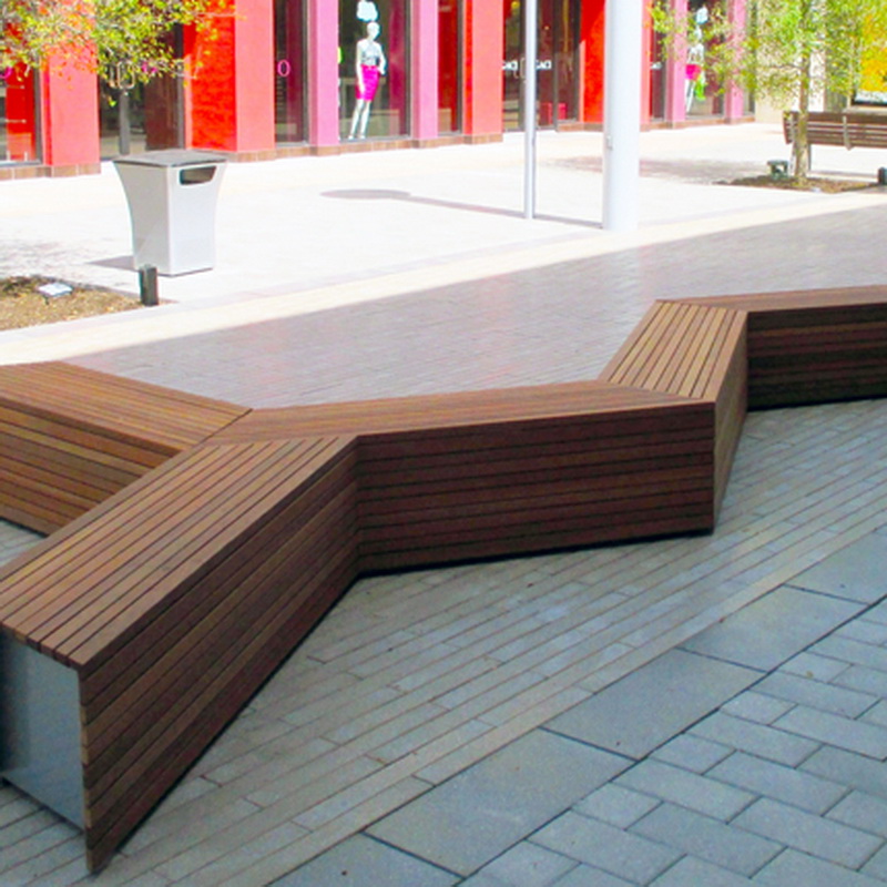 การชาร์จ USB โครงการประหยัดพลังงานมัลติฟังก์ชัน Solar Park Bench