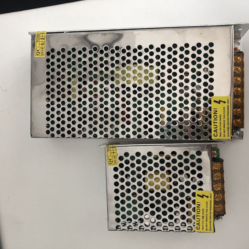 12w-12V พลังงานต่ำไม่กันน้ำสลับกระแสคงที่ LED แหล่งจ่ายไฟสลับพลังงานต่ำ