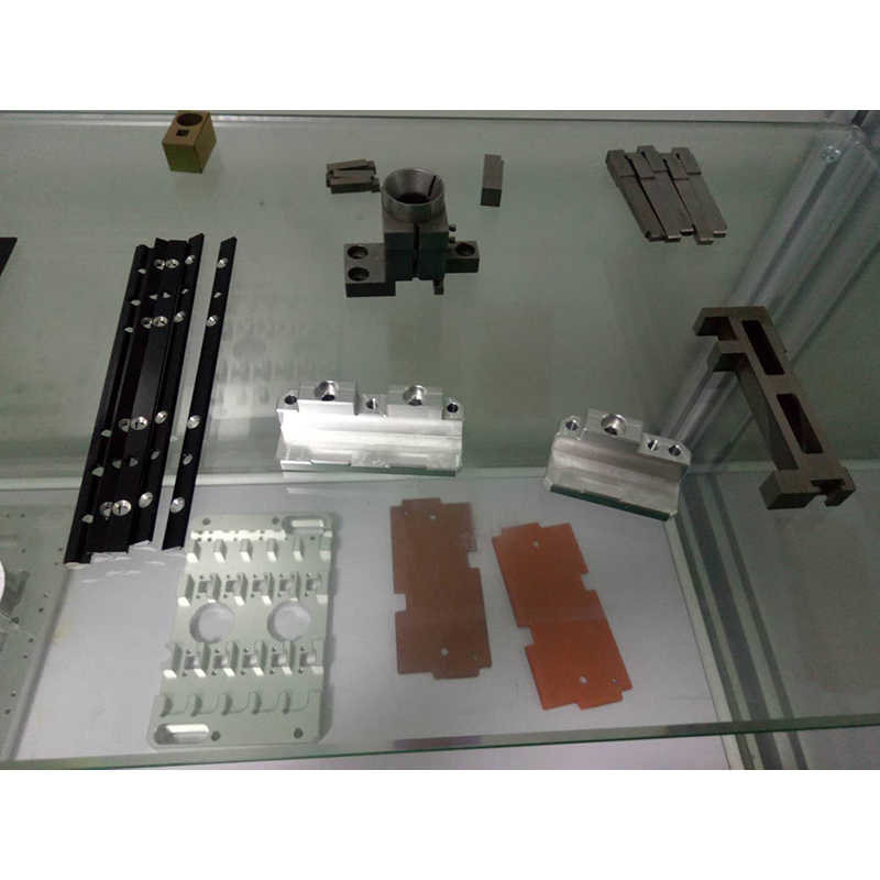 เครื่องจักรกลอลูมิเนียม CNC