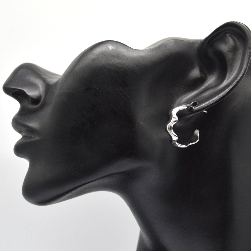 ต่างหูรูปหยดน้ำรูปตัว C แฟชั่นผู้หญิงและต่างหูหรูหราเรียบง่ายสง่างามไม่เป็นทางการและต่างหูเงินอเนกประสงค์ โรงงานแปรรูปเค...