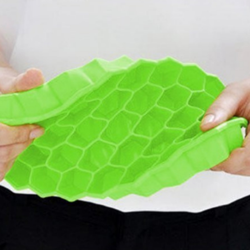 หน่วย 37 รังผึ้งน้ำแข็งตาข่ายซิลิโคนน้ำแข็งครอบคลุมตู้เย็นที่บ้านแม่พิมพ์