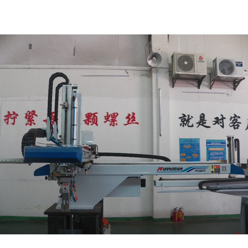 แขนกลนิวเมติกหรือแขนหุ่นยนต์อุตสาหกรรมและหุ่นยนต์หุ่นยนต์สำหรับเครื่องฉีดพลาสติกจากกวางตุ้งประเทศจีน