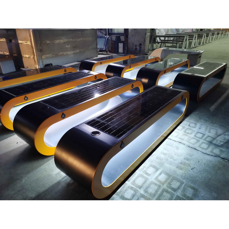 Muliti ฟังก์ชั่นการชาร์จแบบไร้สายไฟ LED Strip ราคาโรงงานราคาถูก Solar Smart Bench