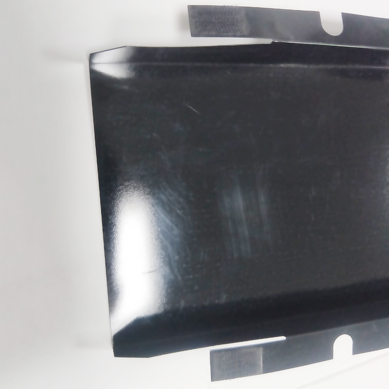 แผ่นฉนวนกันความร้อนแบตเตอรี่ 0.5 มม. ปะเก็นฉนวนกันความร้อนสีดำทนอุณหภูมิสูงการประมวลผลแผ่นฉนวนกันความร้อนแบบกำหนดเอง