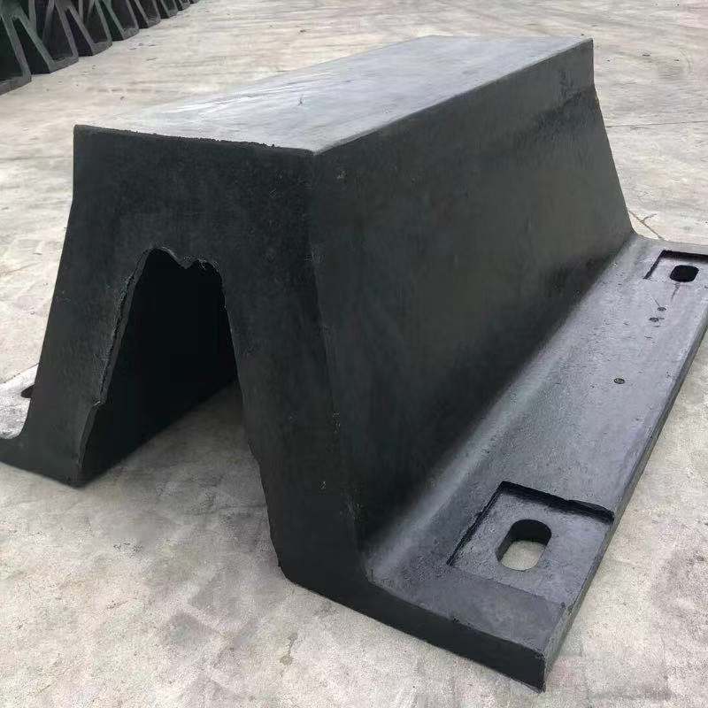 ยางแข็งป้องกันด้านข้างของเรือซุปเปอร์โค้ง