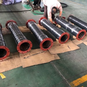 ขุดลอกท่อยืดหยุ่นสำหรับเรือ