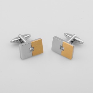 สแตนเลสสตีลสลักทูโทนทอง 18K กระดุมข้อมือพร้อมหิน Cubic Zirconia