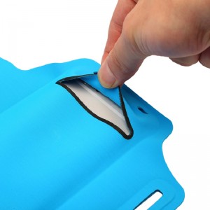 สายรัดแขนกีฬาสากลกลางแจ้งวิ่งวงแขนออกกำลังกายกระเป๋าโทรศัพท์มือถือที่มีพวงกุญแจ