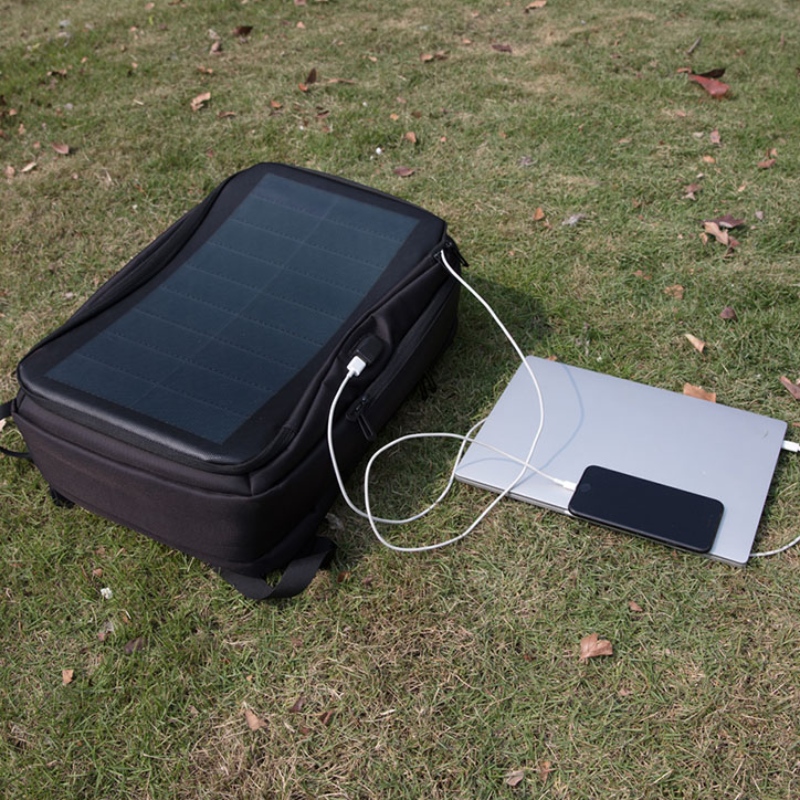 กระเป๋าเป้สะพายหลังชาร์จพลังงานแสงอาทิตย์แล็ปท็อปแผงเซลล์แสงอาทิตย์