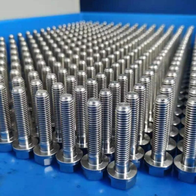 นิกเกิลโลหะผสม In718 สลักเกลียว