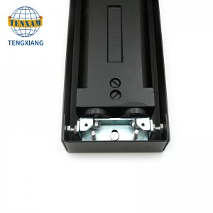 ประตูกระจกใกล้กับสปริงไฮดรอลิกแบบปรับได้ความเร็ว