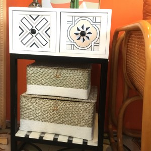 กล่องทอสาหร่ายที่มีที่เก็บข้อมูลครอบคลุม