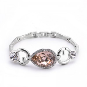 สร้อยข้อมือรูปหัวใจคริสตัลออสเตรีย