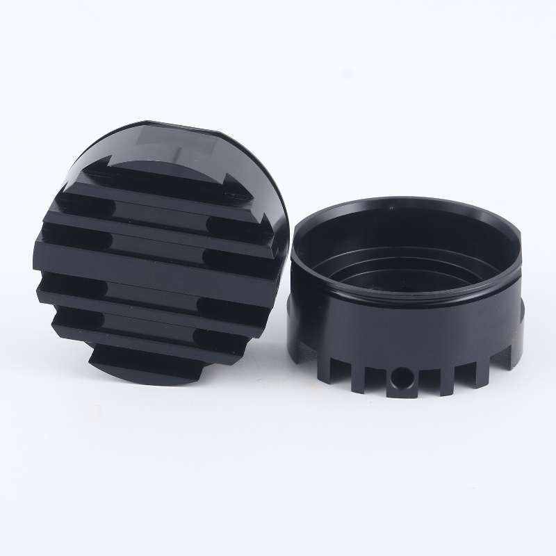 การอัดขึ้นรูปที่กำหนดเอง cnc กลึง anodized รอบอลูมิเนียมระบายความร้อนอลูมิเนียมสีดำนำโปรไฟล์ฮีทซิงค์