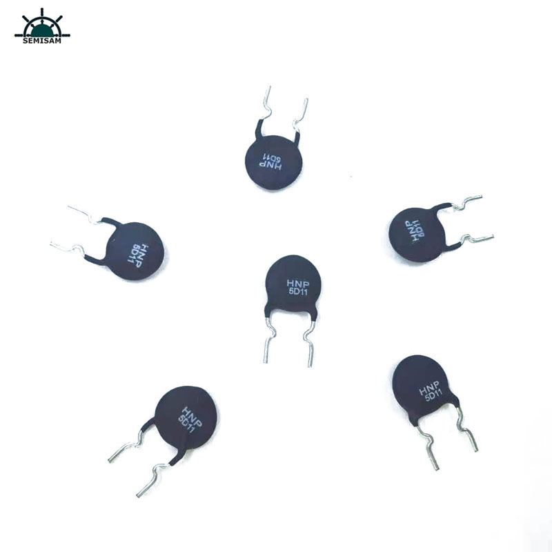 ที่มีคุณภาพสูง OEM HNP5D11 เส้นผ่าศูนย์กลาง 11 มิลลิเมตร 5ohm ชิ้นส่วนอิเล็กทรอนิกส์เทอร์มิสเตอร์ NTC สำหรับ UPS พลังงาน PCB คณะกรรมการ