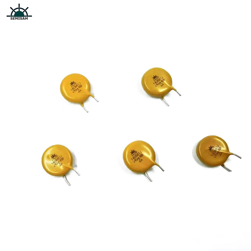 ODM ราคาที่ต่ำกว่าการบริการที่ดีสีเหลืองไฟกระชากสูง 14 มิลลิเมตร HVR14D681K ซิงค์ออกไซด์ Varistor สำหรับไฟ LED