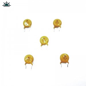 China ODM Passive ชิ้นส่วนอิเล็กทรอนิกส์ MOV สีเหลือง 10 มม. HVR10D621K สังกะสีออกไซด์ Varistor