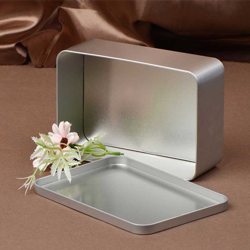 สี่เหลี่ยม Frosted Tinplate Saffron ของขวัญกล่องโลหะ 159 * 110 * 53mm