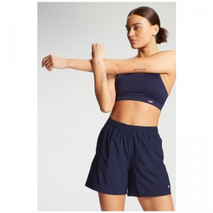 ชุดชุดชั้นในกีฬาคัพแบบหลายสายและในตัว