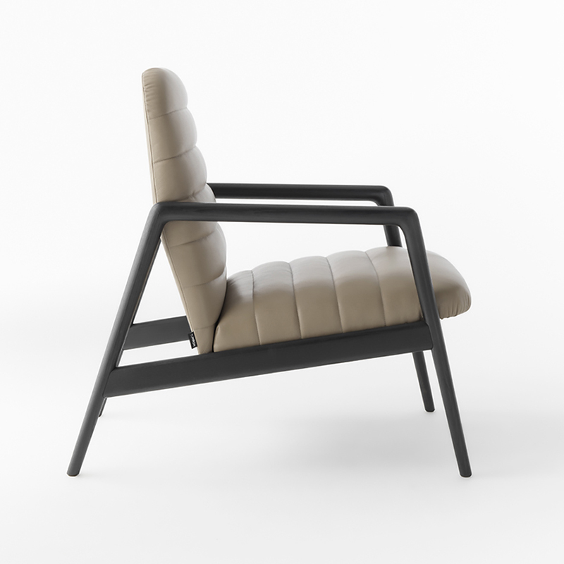 อิตาลีออกแบบที่เรียบง่ายไม้เก้าอี้เลานจ์โซฟาเดี่ยวหนังแขนเก้าอี้ห้องนั่งเล่น