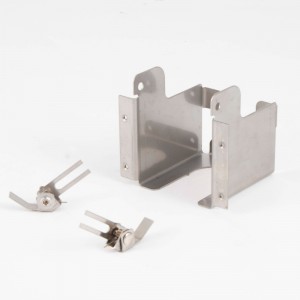 แผ่นยึดโลหะ