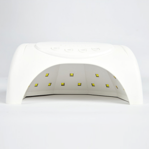 โคมไฟเล็บพลังงาน F1