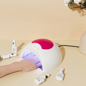 Hidden Touch Manicure \\\\ \\\