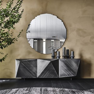 อิตาเลียนทองคำโลหะทันสมัยสูง sideboard sideboard ตู้บุฟเฟ่ต์หรูหราสำหรับห้องรับประทานอาหาร