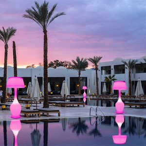 โคมไฟตั้งพื้นแบบสมาร์ทสมาร์ทสมาร์ทสไตล์มอร์เดน