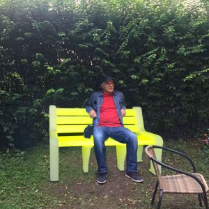 ม้านั่งสวนสาธารณะ LED Glowing Park สำหรับภายนอก PE พลาสติกแบตเตอรี่ม้านั่งสวนสวนเรือนกระจกลานลานสนามหญ้าหรือที่นั่งในสวนสามารถมี 60...