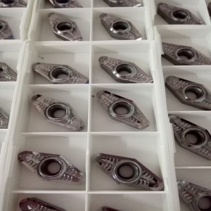 VCGT220530 CAR WHEELS INSERT โดยเฉพาะ