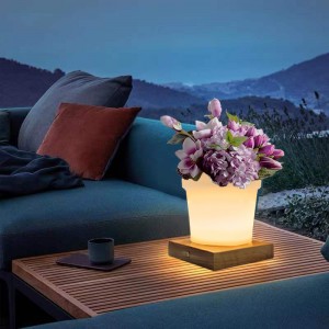 RGB เปลี่ยนสี LED Plant Pot Table Control, Touch Touch, Modern PE Plastic Flower Pot LED Table LED พร้อมฐานไม้เนื้อแข็งสำหรับห้องนั่งเล่น/bedroom/office