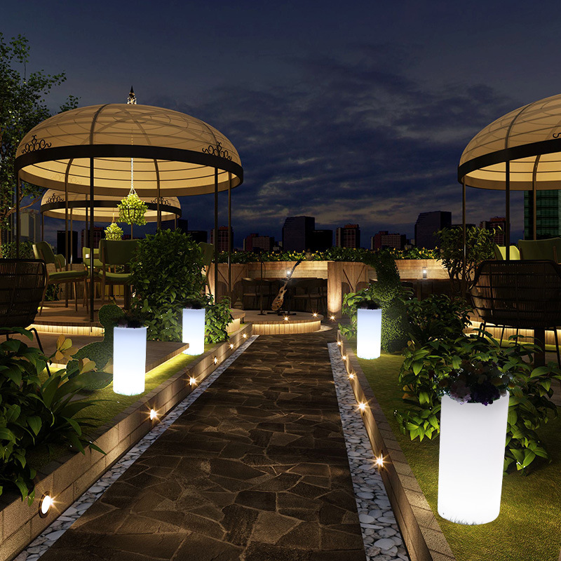 สวนกลางแจ้ง LED LED Lighted Flower Pots, RGB เปลี่ยนสีพลาสติก LED กระถางดอกไม้ส่องสว่างสำหรับงานแต่งงานงานปาร์ตี้จัดงานโรงแรมการตกแต่งพิธี...