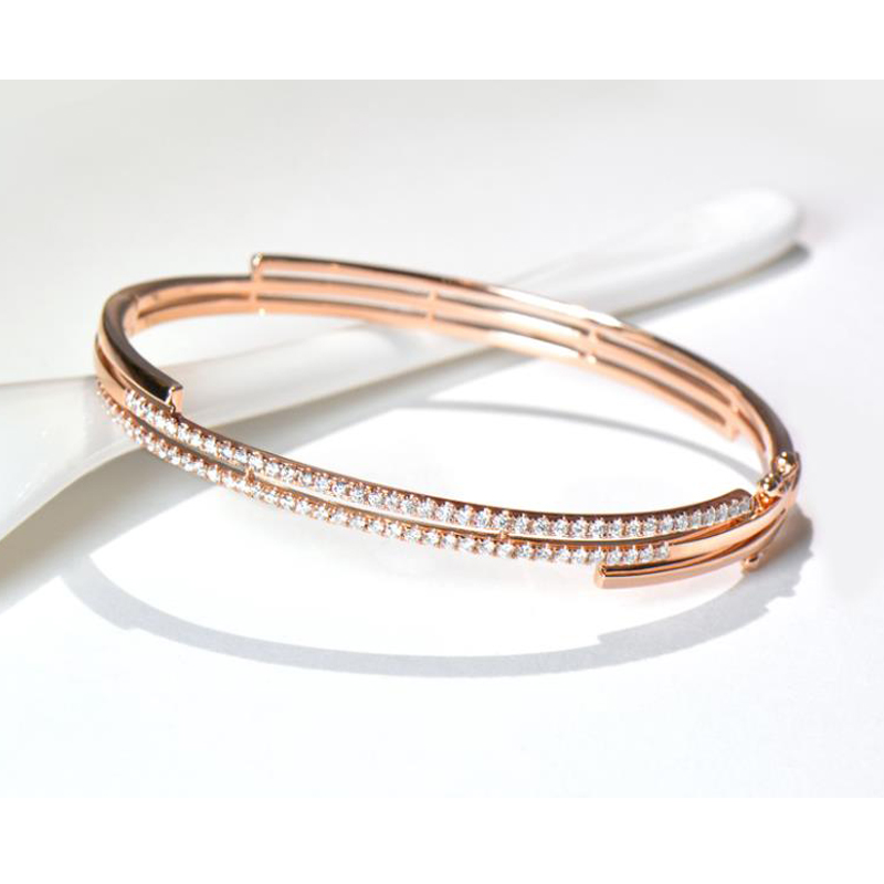 เครื่องมือในการทำความสะอาดเครื่องประดับคืออะไรฉันจะทำความสะอาดได้อย่างไร?