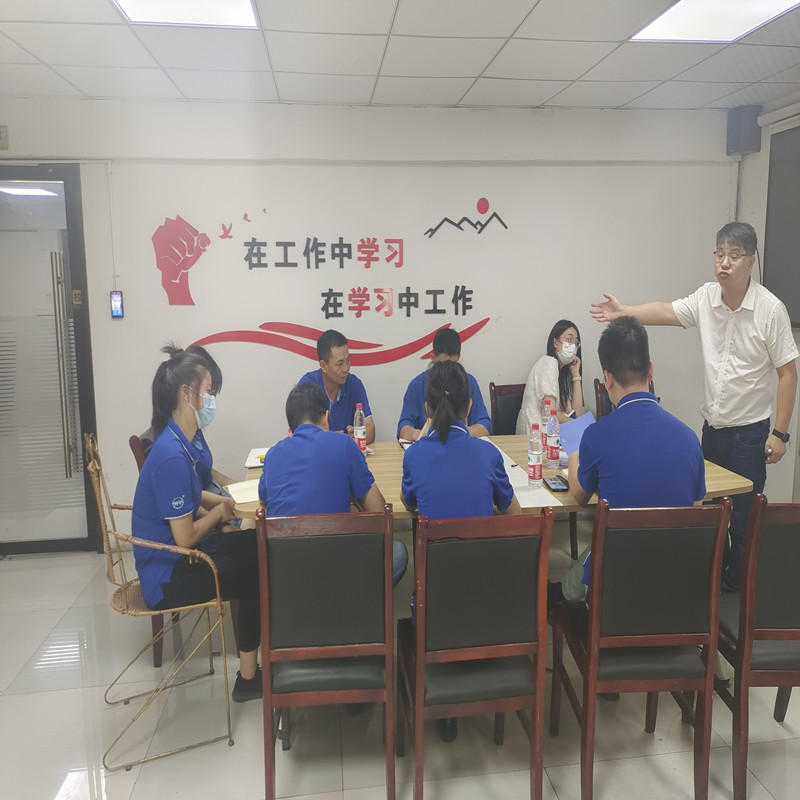 การส่งออกการจัดการมาถึง บริษัท ของเราเพื่อขอคำแนะนำและการฝึกอบรม