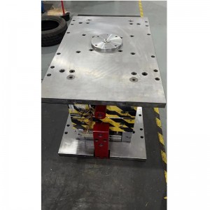 แม่พิมพ์ฉีดพลาสติก