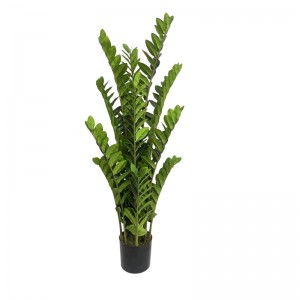 ต้นไม้เทียมต้นไม้เงิน